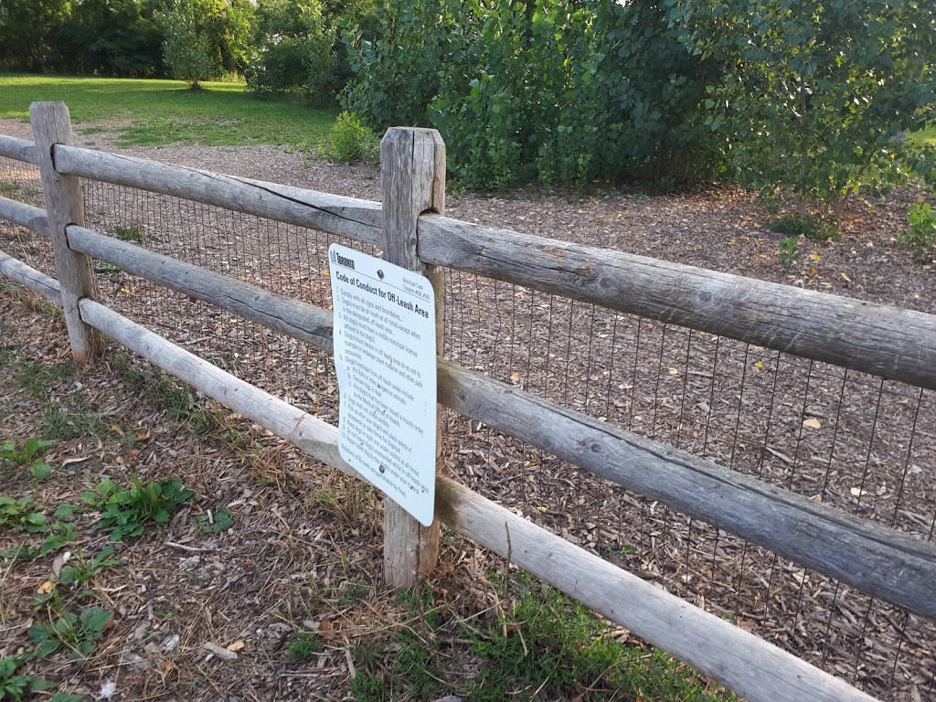 Humber Bay Park West Dog Park | 2225 Lake Shore Blvd W, Etobicoke, ON M8V 3X7, Canada