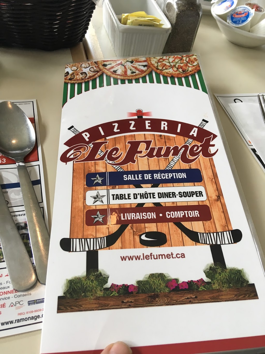 Restaurant Le Fumet | 550 Rue Principale E, Sainte-Agathe-des-Monts, QC J8C 1K9, Canada | Phone: (819) 326-5565
