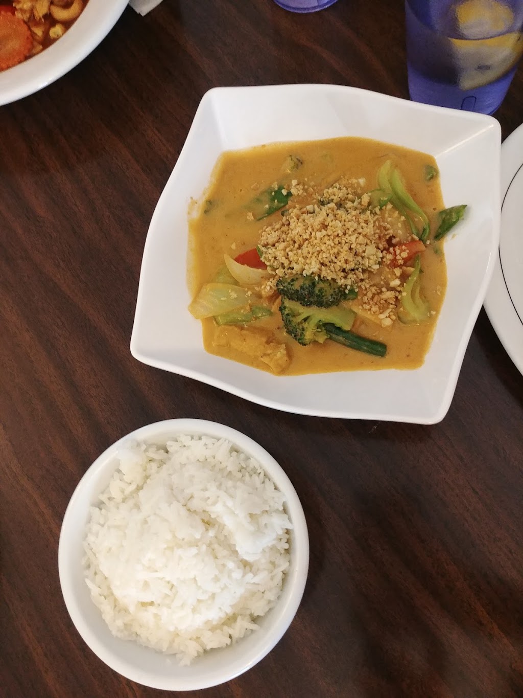 thai-kitchen-4-authentic-thai-cuisine-southington-ct