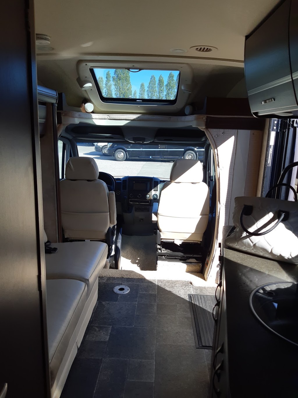 TRIANGLE RV CENTRE | 10299 McDonald Park Rd, North Saanich, BC V8L 5S8, Canada | Phone: (250) 656-1122