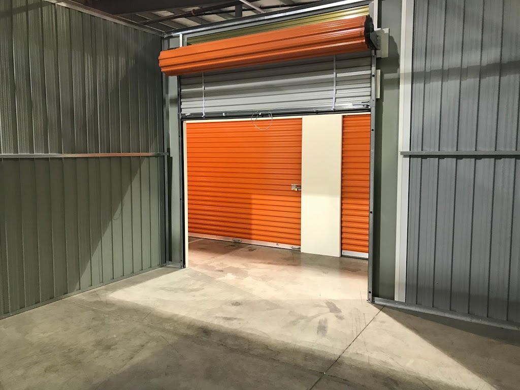 Mini-Entrepots Sud-Ouest | 101 Rue Royale Et 165 rue Royale (2 emplacements, Les Coteaux, QC J7X 1A6, Canada | Phone: (450) 217-2350