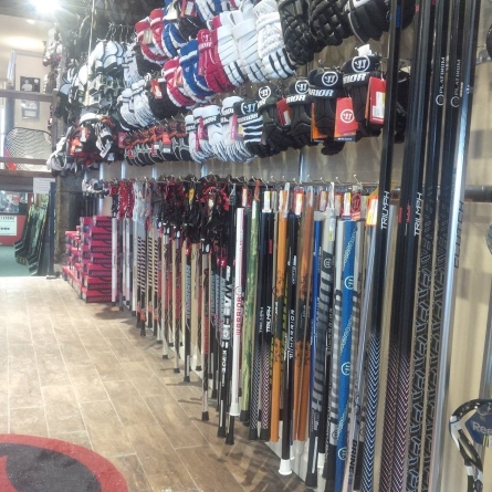 Hockey Shop Source For Sports | 8 Carden St, Guelph, ON N1H 3A2, Canada | Phone: (519) 836-8631