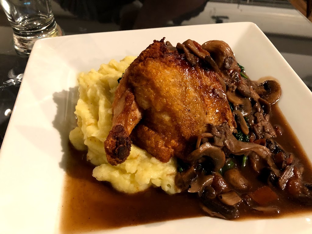 Bon Select Bistro | 3 Albert St S, Sunderland, ON L0C 1H0, Canada | Phone: (705) 357-1212