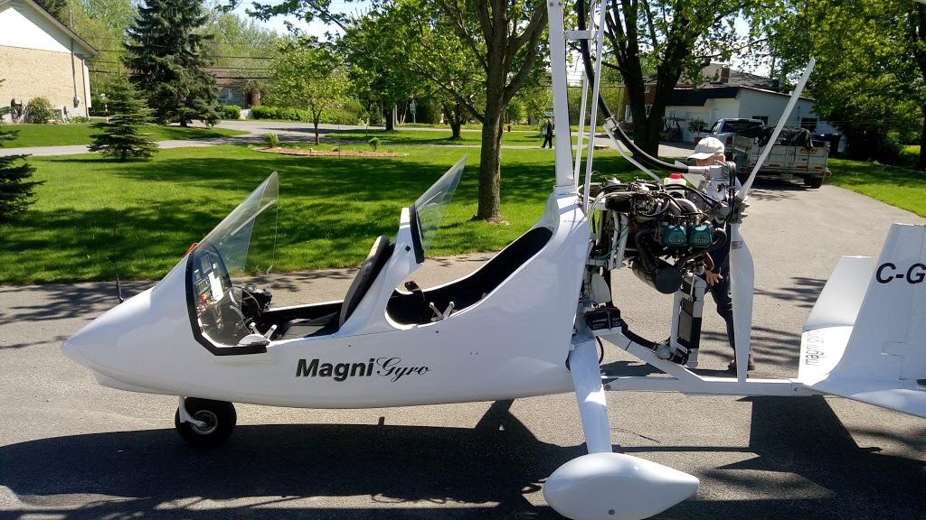 À Vol Doiseau École De Pilotage Et Tour Davion Autogire Et Ult | 200 Rue Georges, Terrebonne, QC J6V 1B8, Canada | Phone: (438) 829-3003