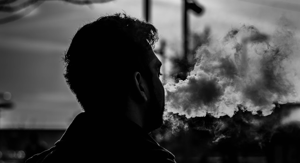 Foggy Gorilla Vape Shop | Red Deer | 6842 50 Ave #5, Red Deer, AB T4N 4E3, Canada | Phone: (587) 273-3244