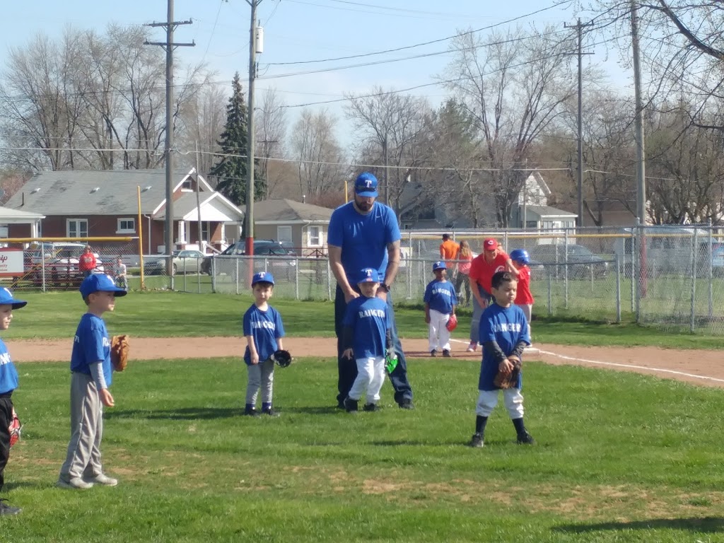 Port Huron Little League Park | 398 Rural St, Port Huron, MI 48060, USA | Phone: (810) 984-3016