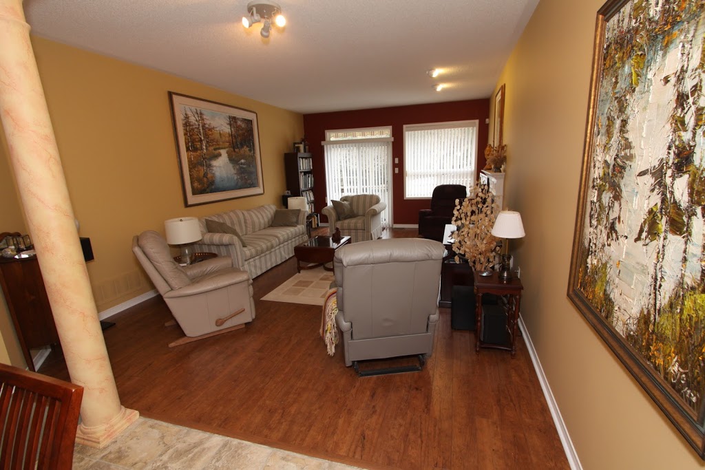 Jims Floor Store | 329 Governors Rd E, Paris, ON N3L 3E1, Canada | Phone: (519) 752-0023