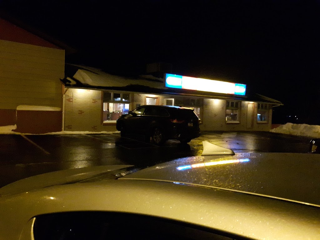 Fortune Restaurant Ltd | Conception Bay Hwy, Bay Roberts, NL A0A 1G0, Canada | Phone: (709) 786-4627