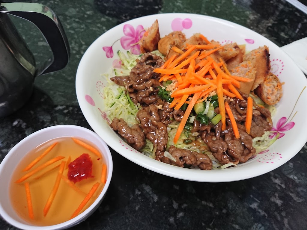 Pho Thanh Vietnamese Noodle House | 6630 4 St NE, Calgary, AB T2K 6G9, Canada | Phone: (403) 295-0563