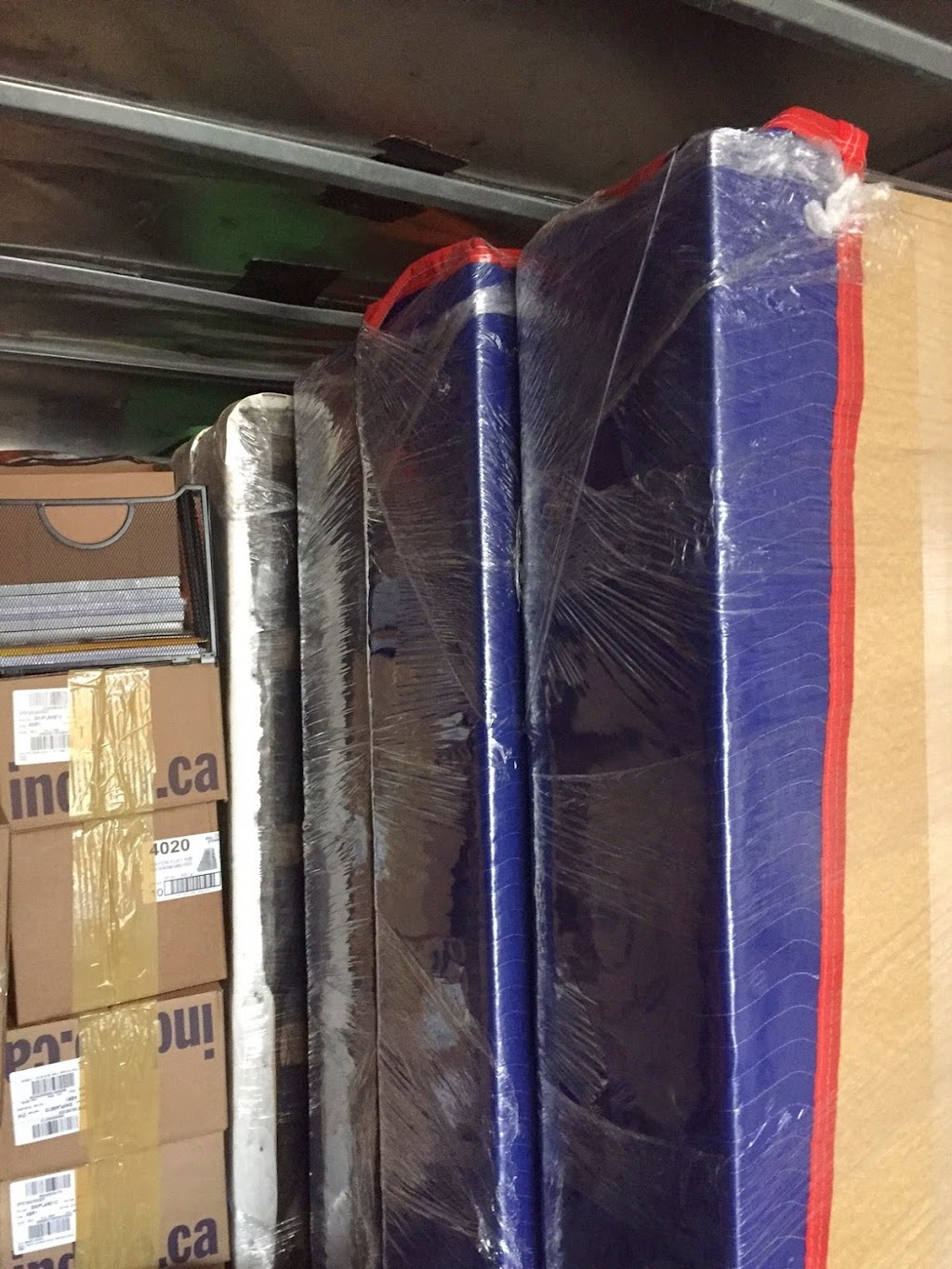Metropolitan Movers Calgary AB | Moving Company | 1180 Sherwood Blvd NW, Calgary, AB T3R 1P3, Canada | Phone: (403) 744-5074