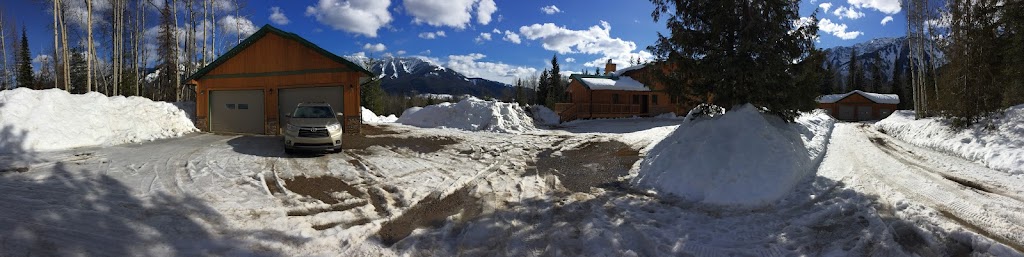 Ghostrider Lodge | Tymchuk Rd, Fernie, BC V0B 1M0, Canada | Phone: (250) 423-0104