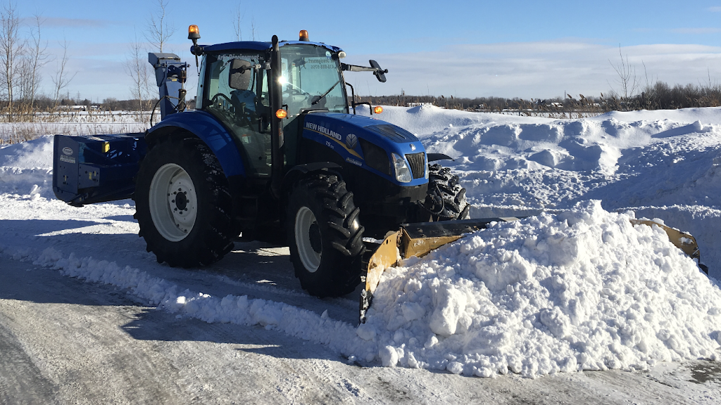 Arctic Déneigement à Mascouche | 1388 Av. de la Gare, Mascouche, QC J0K 2Z2, Canada | Phone: (438) 888-9766