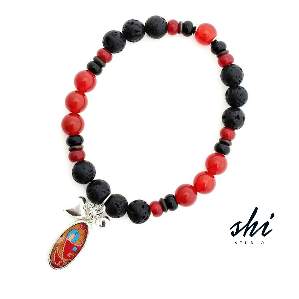 Shi Studio | 477 Sturdee St, Victoria, BC V9A 6R2, Canada | Phone: (250) 886-5551