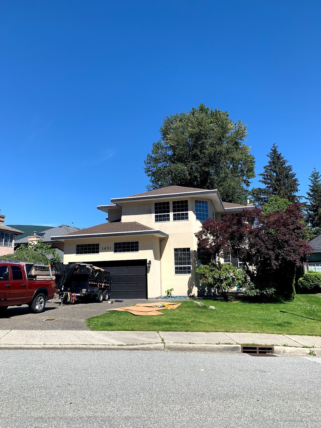 J canadian roofing | 6368 133b St, Surrey, BC V3X 1L5, Canada | Phone: (778) 681-1571