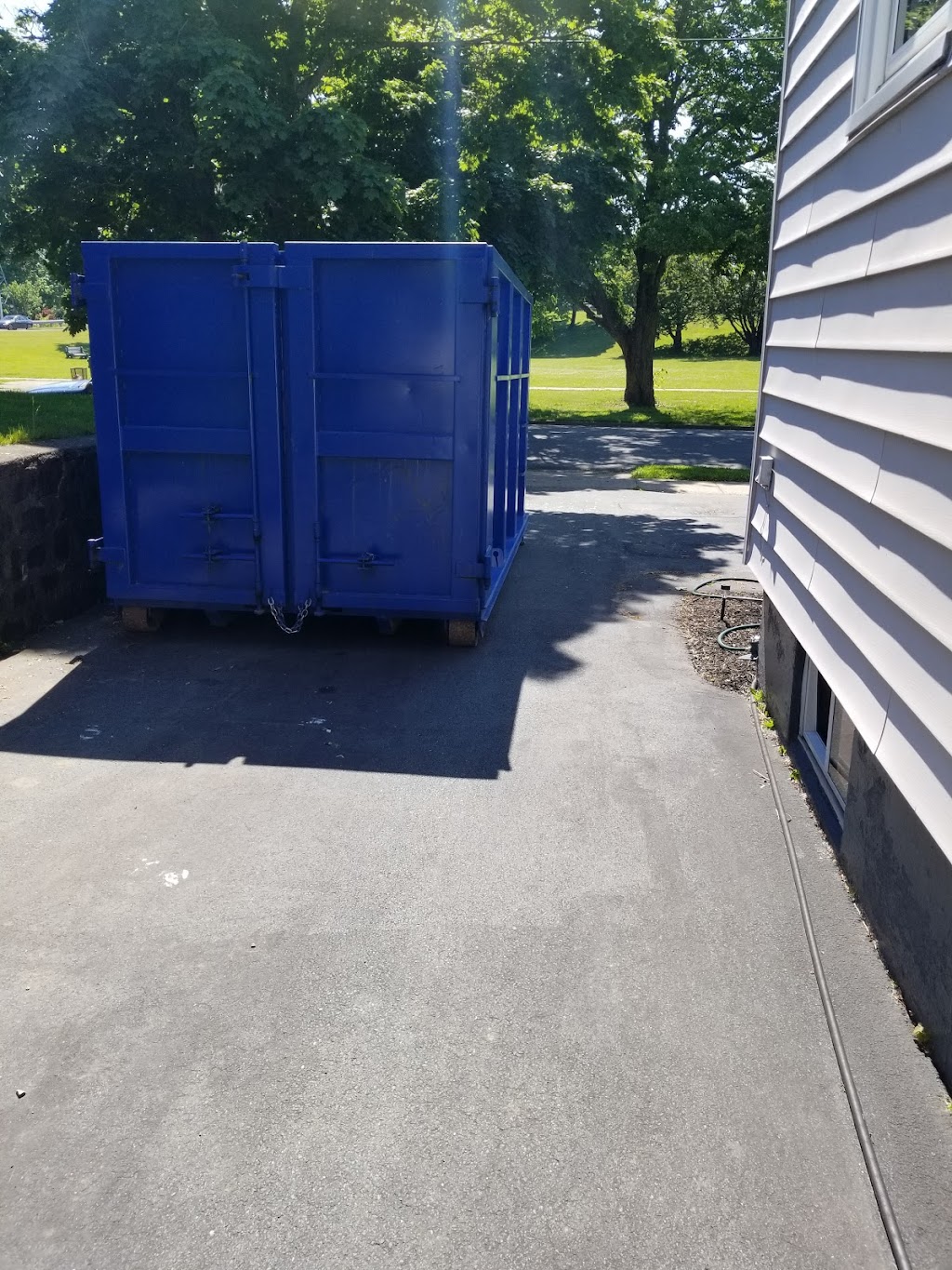 Quiet Creek Bins | 20 Sawlers Rd, Waverley, NS B2R 1G6, Canada | Phone: (902) 220-1080