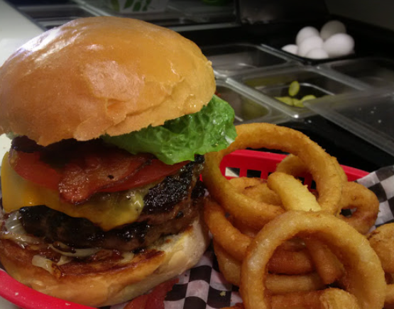 Erskine Grill | 4 Lake Rd, Erskine, AB T0C 1G0, Canada | Phone: (403) 742-5151
