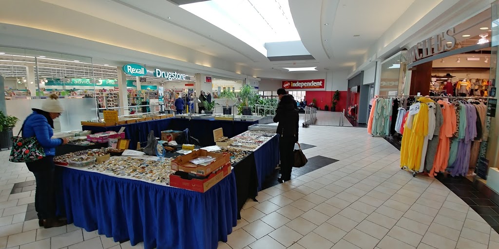 Hazeldean Mall | 300 Eagleson Rd, Kanata, ON K2M 1C9, Canada | Phone: (613) 592-3642