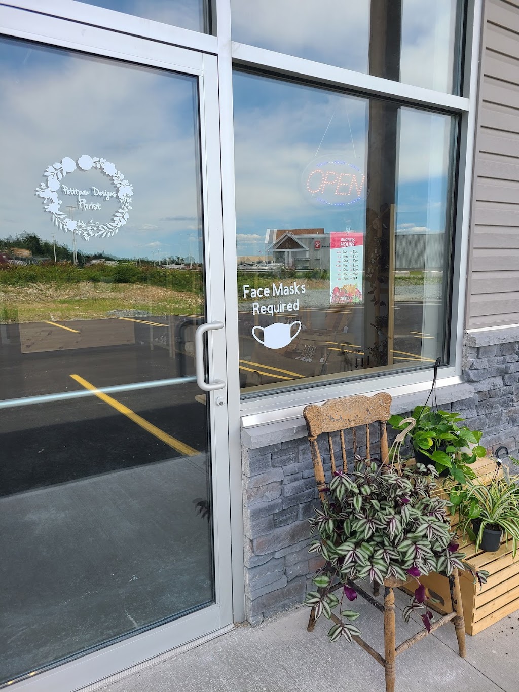 Petitpaw-Designs Florist | 61 Stella Dr Unit 9, Porters Lake, NS B3E 0G4, Canada | Phone: (902) 719-5517