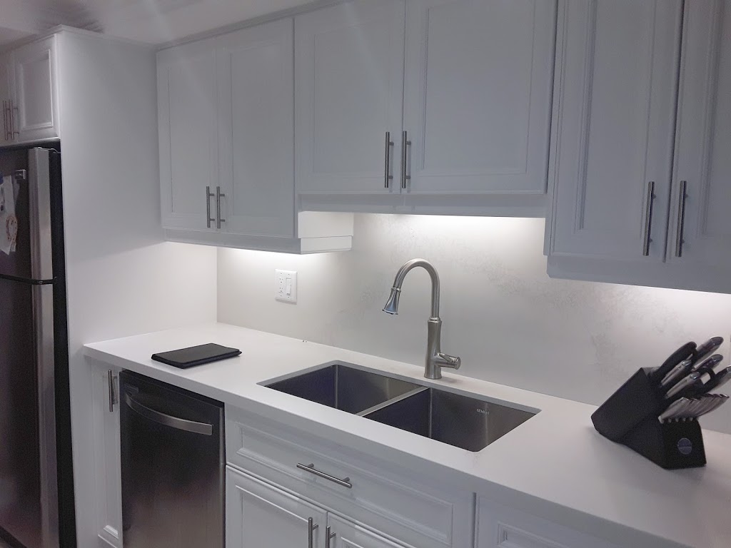 Kitchens By Christopher J | 3505 Laird Rd #5, Mississauga, ON L5L 5Y7, Canada | Phone: (905) 607-1416