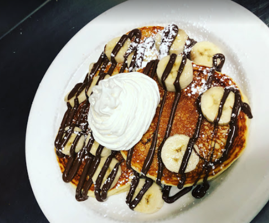 Smittys Family Restaurant | 2001 BC-3, Fernie, BC V0B 1M0, Canada | Phone: (778) 519-5150