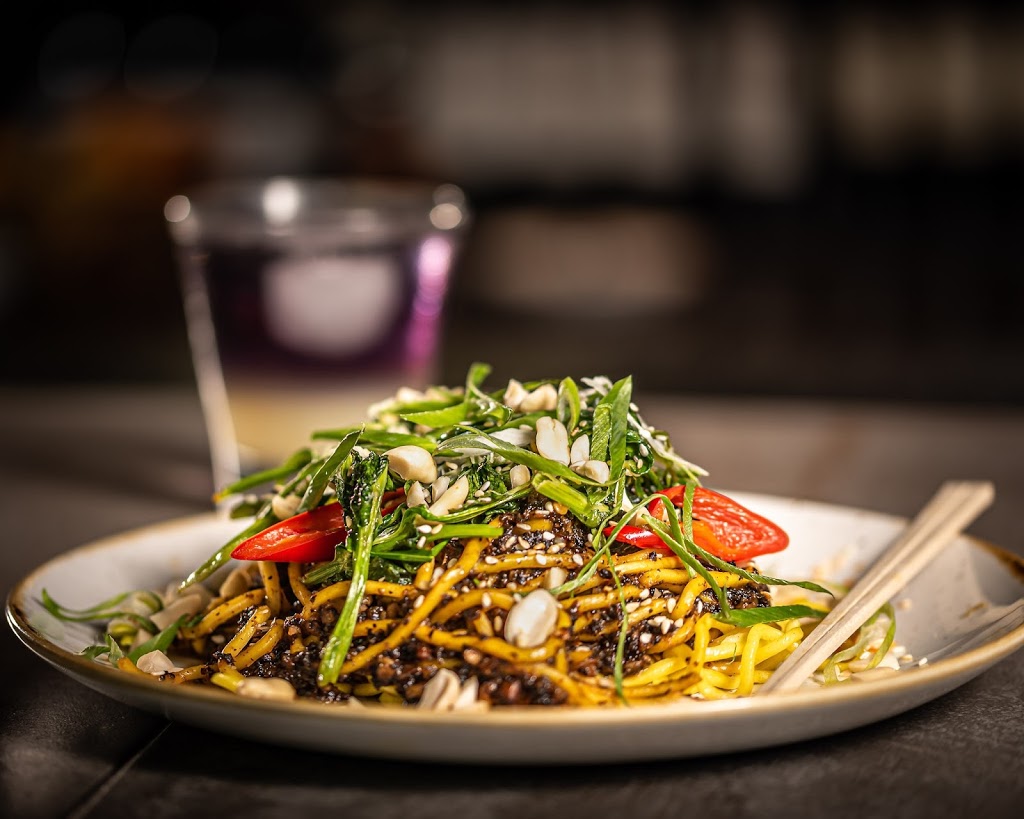 Rustic Social House | 2083 Lake Shore Blvd W, Toronto, ON M6S 1A1, Canada | Phone: (416) 251-5100