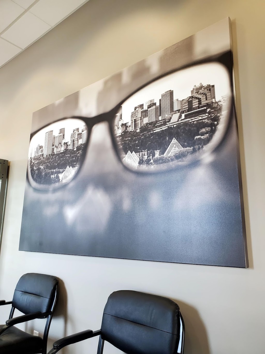 Beyond Vision Optometrists Oxford | 15158 127 St NW, Edmonton, AB T6V 0C5, Canada | Phone: (780) 705-8816
