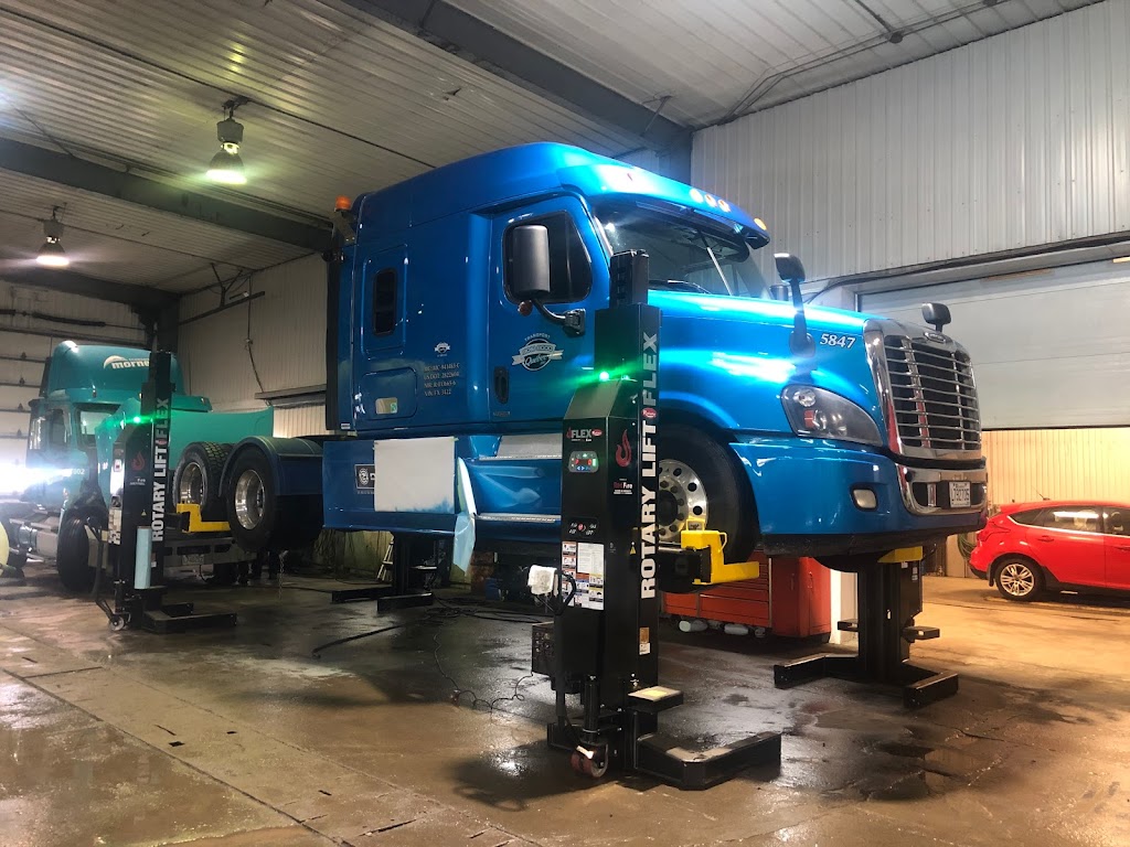 Centre Du Camion Alma Inc | 385 5e Rang, Saint-Bruno, QC G0W 2L0, Canada | Phone: (418) 343-3535