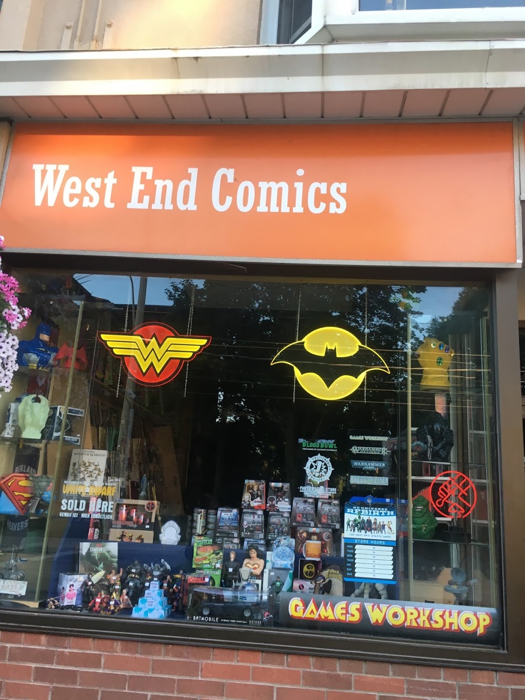 West End Comics | 1590 Queen St W, Toronto, ON M6R 1A8, Canada | Phone: (416) 588-5475