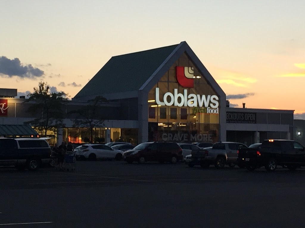 Loblaws | 2210C Bank St, Ottawa, ON K1V 1J5, Canada | Phone: (613) 733-1377