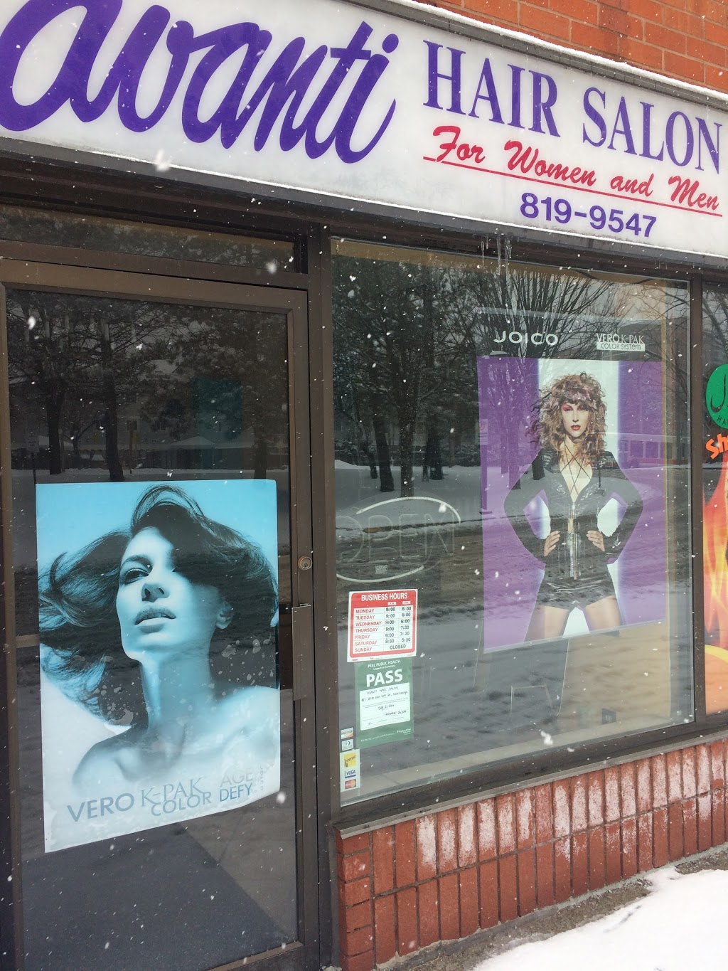 Avanti Hair Salon | 6040 Glen Erin Dr, Mississauga, ON L5N 3M4, Canada | Phone: (905) 819-9547