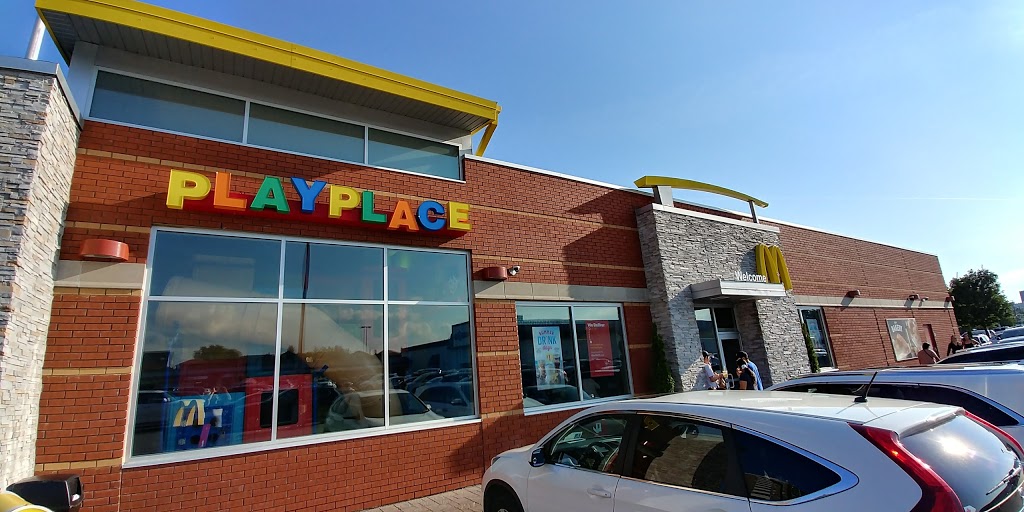 McDonalds | 300 Steeles Ave W, Thornhill, ON L4J 1A1, Canada | Phone: (905) 886-5200