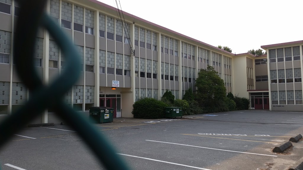 David Thompson Secondary School | 1755 E 55th Ave, Vancouver, BC V5P 1Z7, Canada | Phone: (604) 713-8278