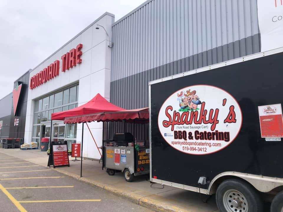 SPANKYS BBQ HOTDOG CART | 10 Woodlawn Rd E, Guelph, ON N1H 1G7, Canada | Phone: (519) 994-3412