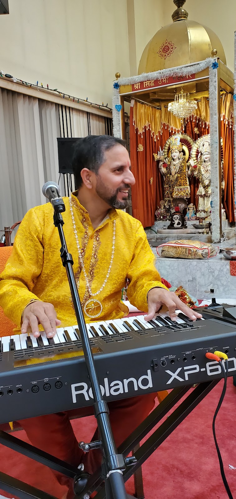 Pandit Tarun Devgan | Rutherford Rd N, Brampton, ON L6V 2X9, Canada | Phone: (416) 838-7731