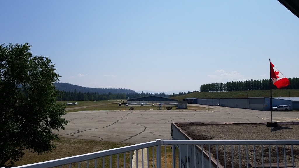 Shuswap Regional Airport (CZAM) | 1961 44 St SE, Salmon Arm, BC V1E 1X9, Canada | Phone: (250) 832-1000