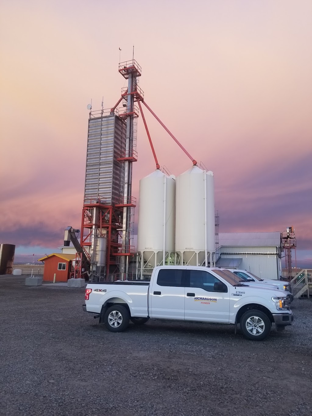 Richardson Pioneer Wheatland | 242062, Range Rd 264, Lyalta, AB T1P 0R9, Canada | Phone: (403) 934-2885