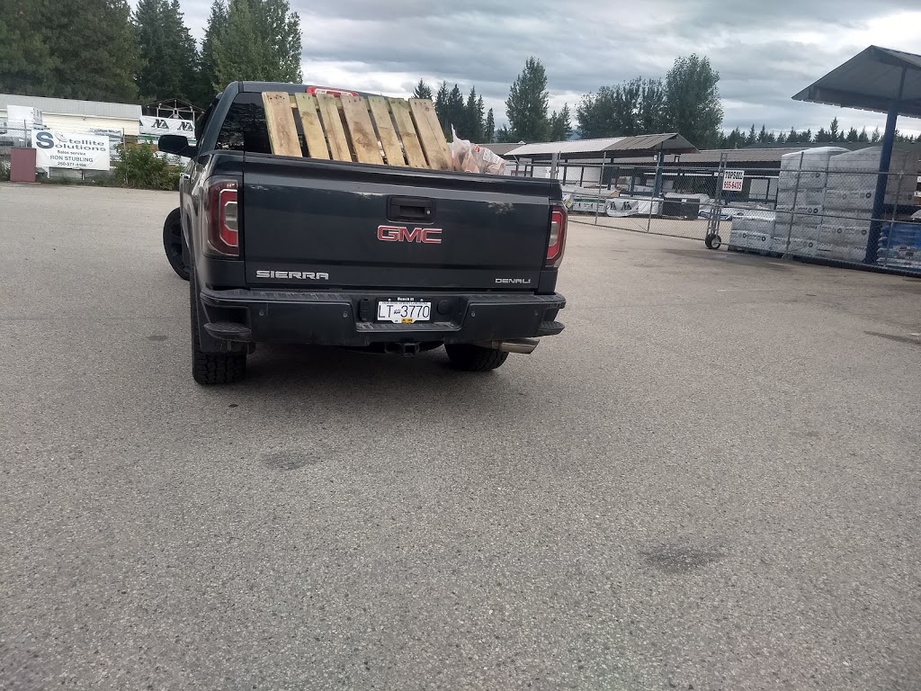 Scotch Creek Home Building Centre | 3906 Squilax-Anglemont Rd, Scotch Creek, BC V0E 1M0, Canada | Phone: (250) 955-0203