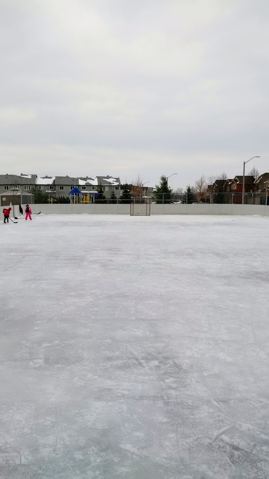 Juanita Snelgrove Park | 356 Kinghorn Crescent, Kanata, ON K2K 0C6, Canada