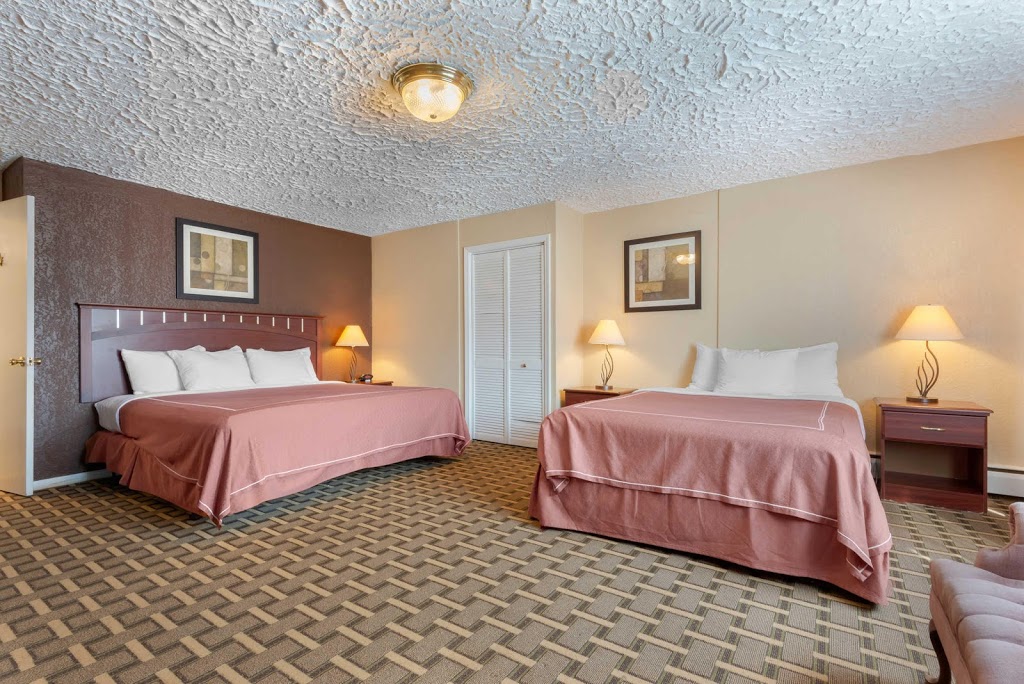 Rodeway Inn & Suites Clarence/Buffalo East | 9370 Main St, Clarence, NY 14031, USA | Phone: (716) 759-6845