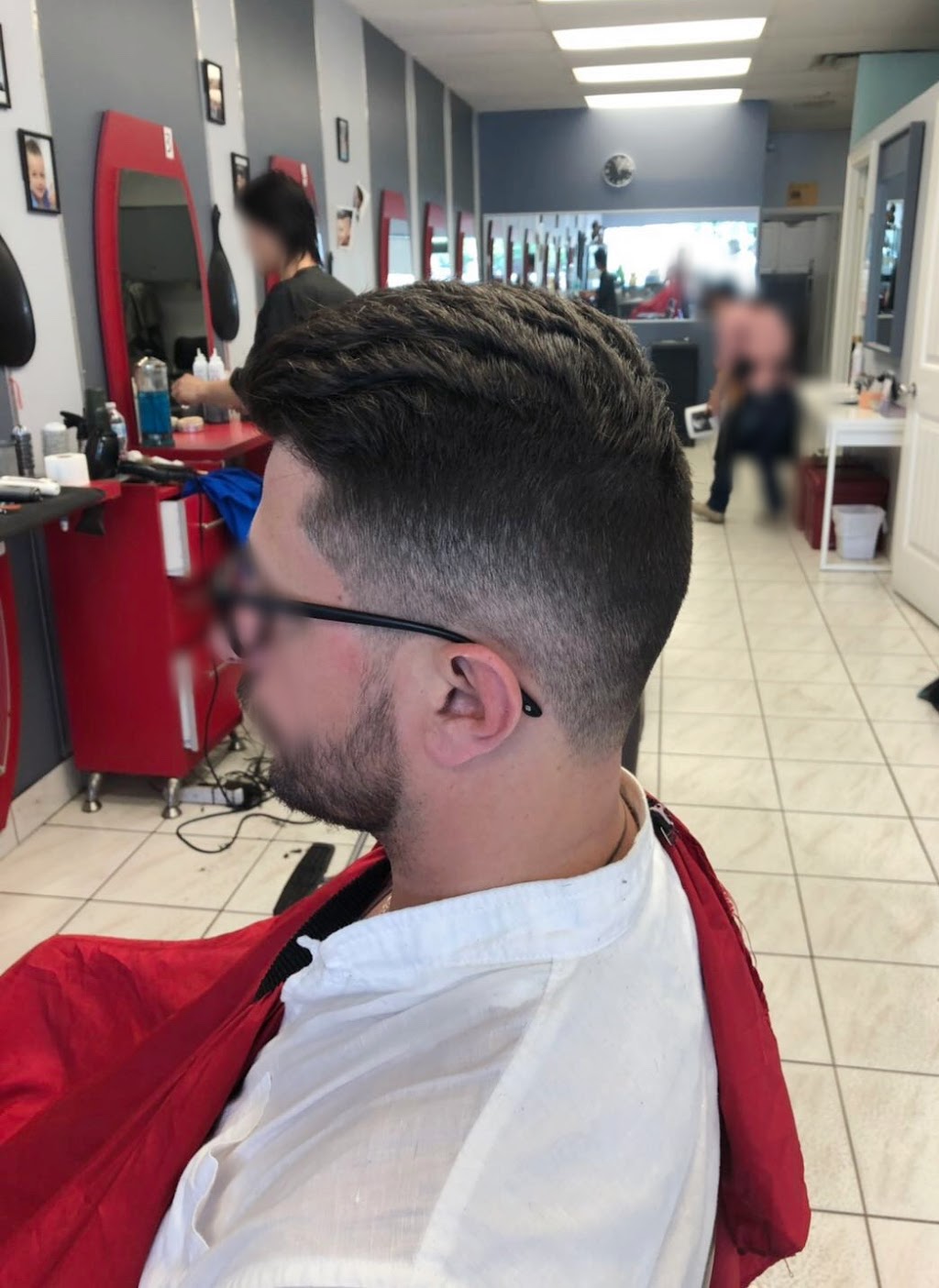 Hair express | 680 Silver Creek Blvd, Mississauga, ON L5A 3Z1, Canada | Phone: (905) 566-0164