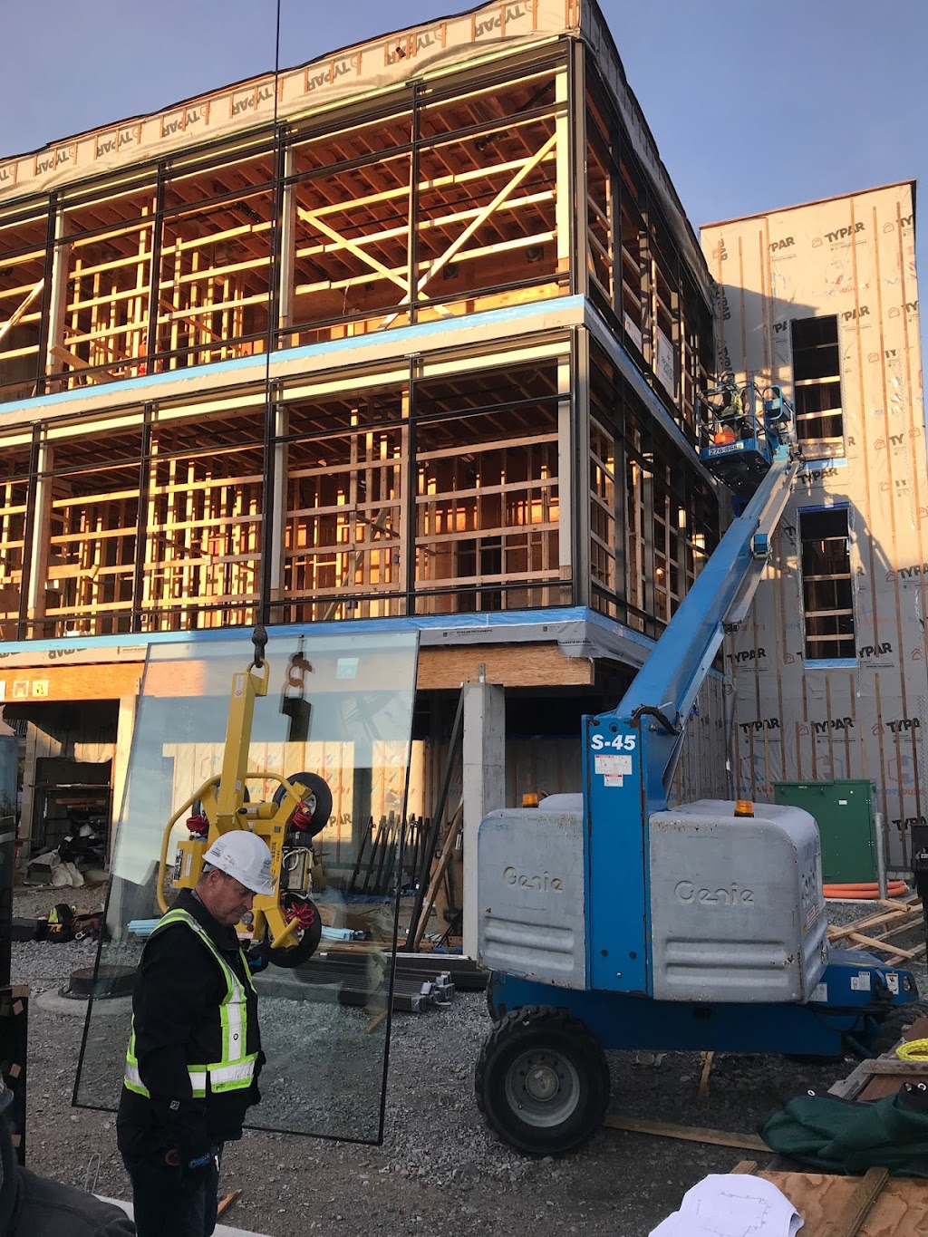 Almas Bros. Contracting Ltd. | 1410 Parkway Blvd, Coquitlam, BC V3E 2Y4, Canada | Phone: (604) 833-0178
