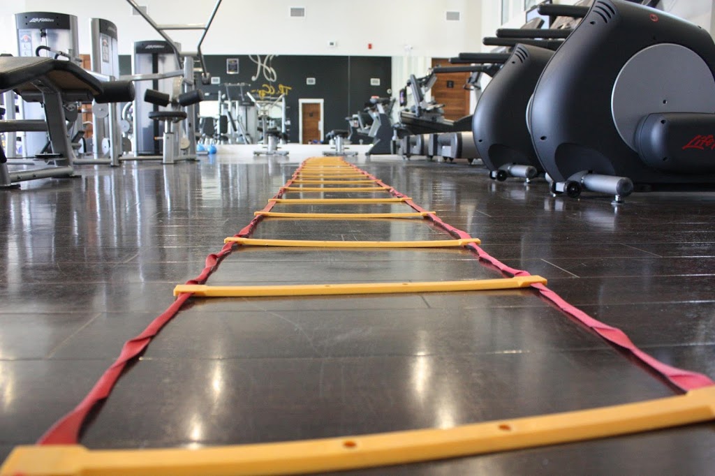 Vaughans Fitness | 658 200 St, Langley City, BC V2Z 1V7, Canada | Phone: (604) 379-1144