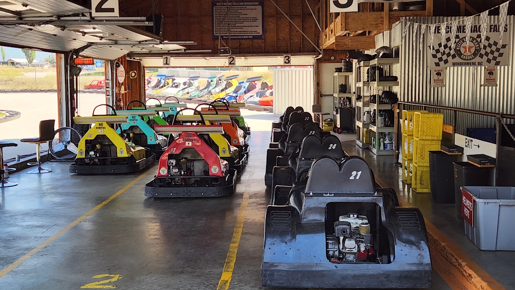 Ozzies Amusements - Mini Golf & Go-Karts | 4818 North St, Windermere, BC V0B 2L0, Canada | Phone: (778) 526-5202