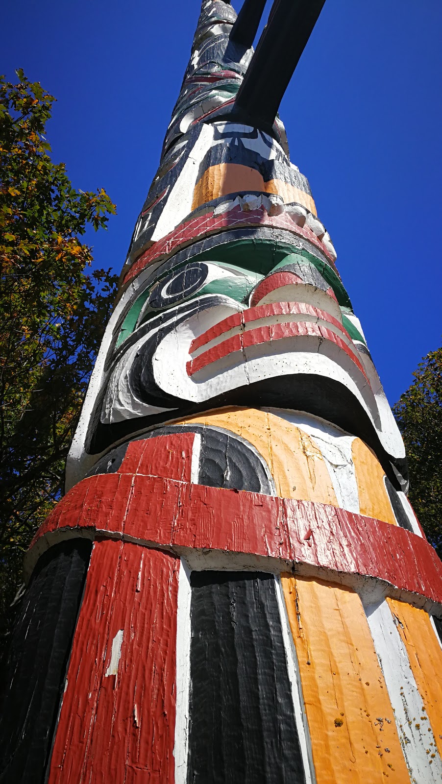 Worlds Tallest Free-Standing Totem Pole - 127 feet | Fairfield, Victoria, BC V8V, Canada | Phone: (250) 385-5711