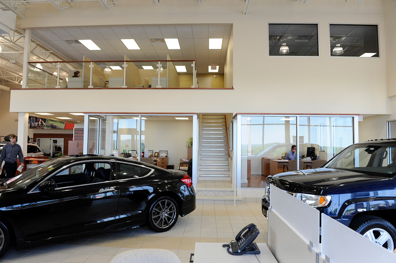 Drive Muskoka | 8 Ott Dr, Huntsville, ON P1H 0A2, Canada | Phone: (705) 789-5333