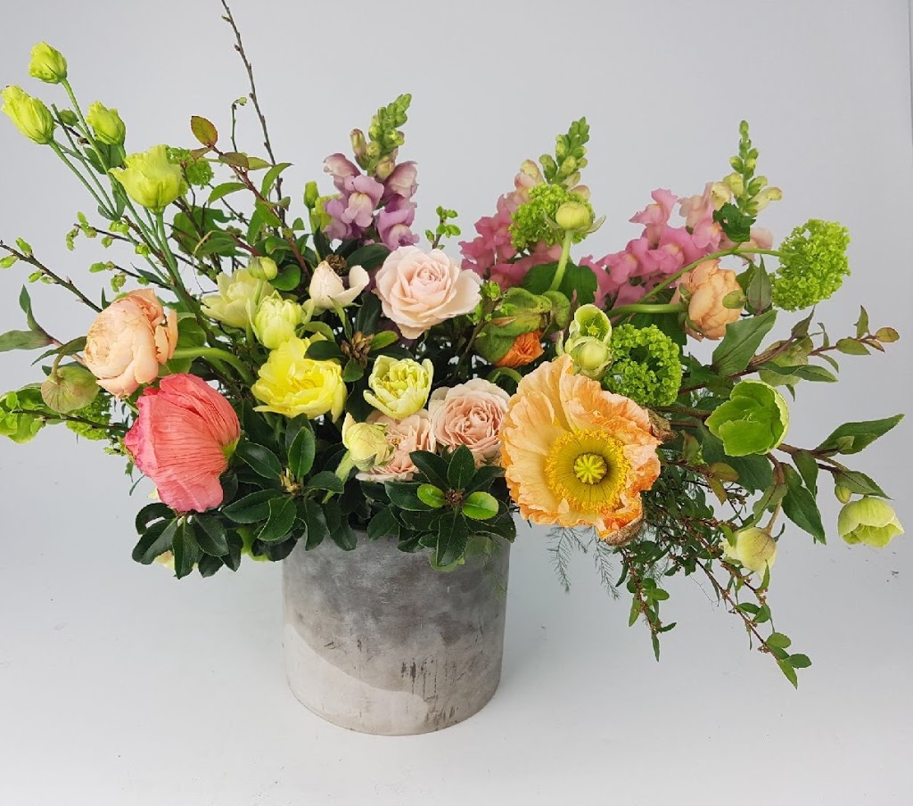 Studio Full Bloom | 831 Commercial Dr, Vancouver, BC V5L 3W6, Canada | Phone: (604) 255-1866