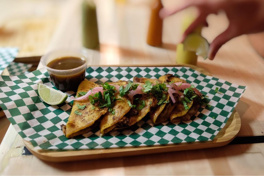 La Cantina | 77 Rue Principale, Bedford, QC J0J 1A0, Canada | Phone: (579) 537-5998