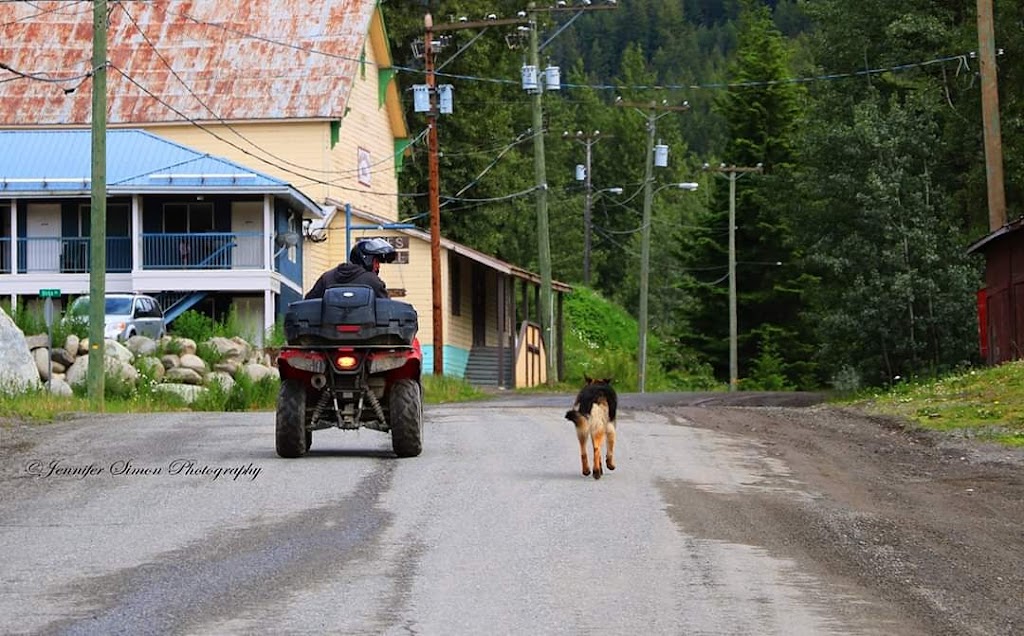 Bralorne Mines Motel | 3600 Pioneer Road, Gold Bridge, BC V0K 1P0, Canada | Phone: (778) 793-4161