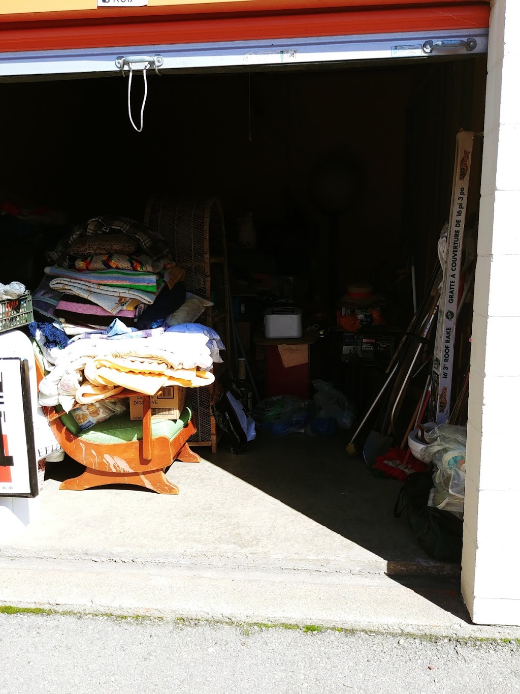 Public Storage | 30 Burford Rd, Hamilton, ON L8E 3C7, Canada | Phone: (905) 560-5577
