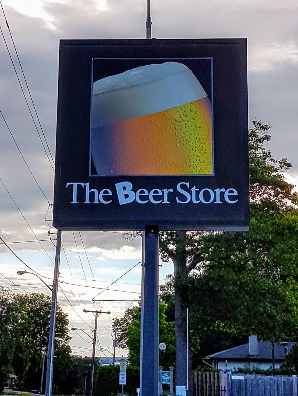 Beer Store | 426 Old Muskoka Rd, Orillia, ON L3V 4G7, Canada | Phone: (705) 326-6391